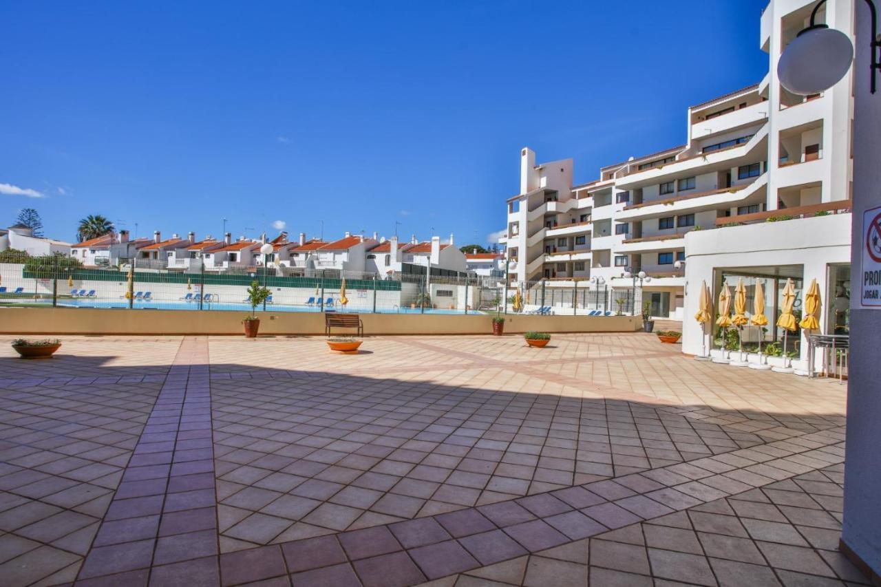 Luxe Condo With Pool, Airco And Seaview Balcony - Go4Portugal - Albufeira Zewnętrze zdjęcie